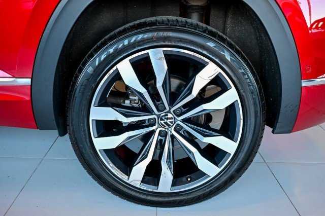 Used 2022 Volkswagen Atlas Cross Sport SEL Premium R-Line image 53