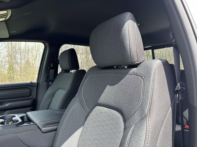 New 2026 RAM 1500 Express AWD/4WD image 12