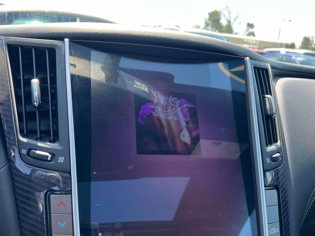 Used 2017 INFINITI Q60 Red Sport 400 image 24