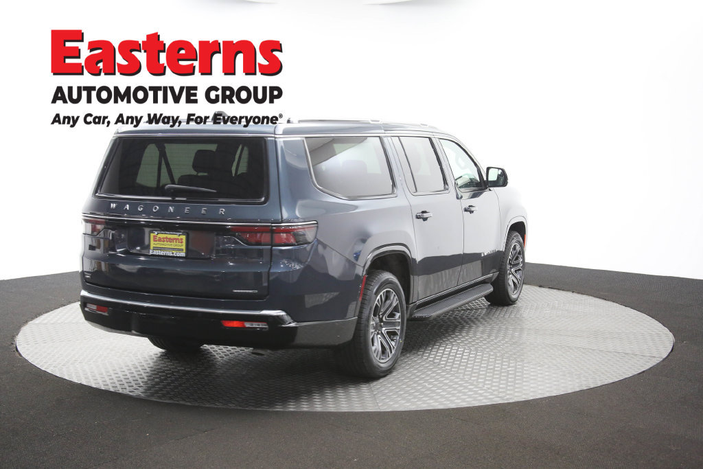 Used 2024 Jeep Wagoneer L Series II w/ Flexible Seating Group RWD image 48