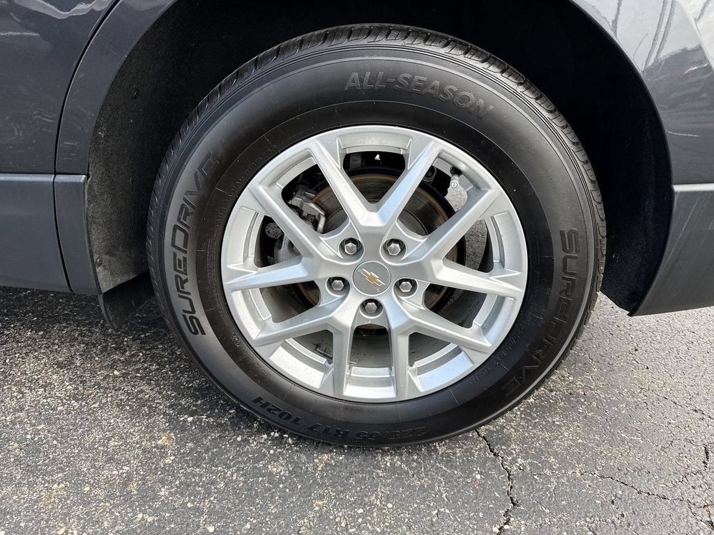 Used 2022 Chevrolet Equinox LS FWD image 10