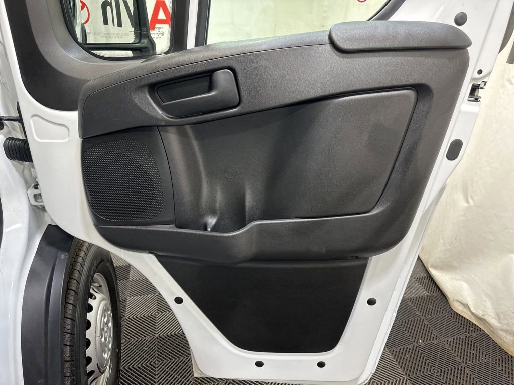 Used 2025 RAM ProMaster 2500 w/ U-Haul Equipment Group image 11