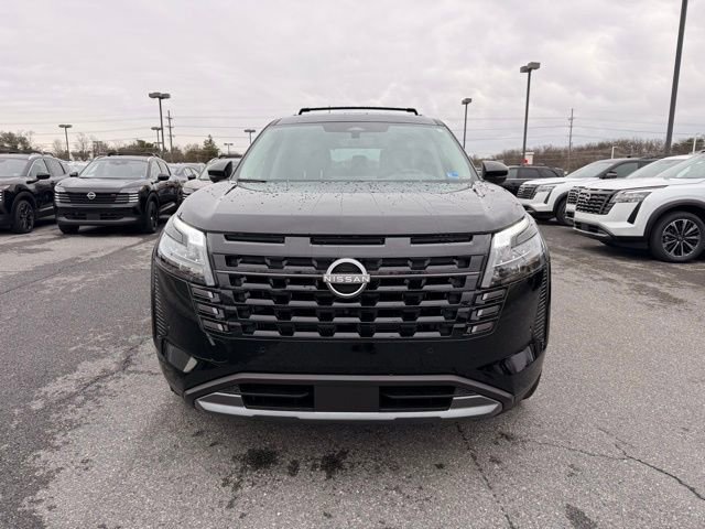 New 2026 Nissan Pathfinder Platinum image 3