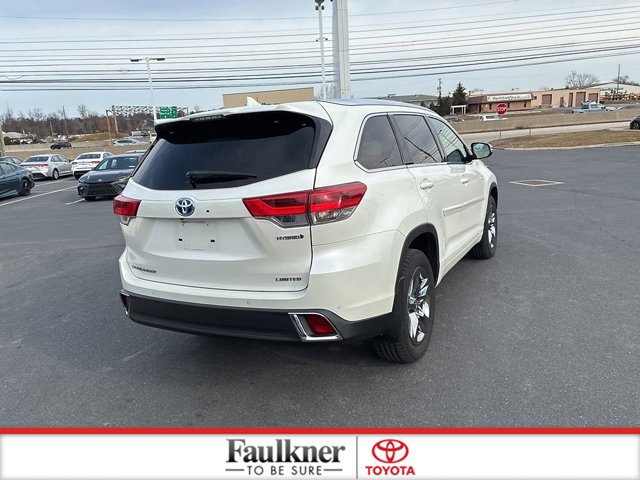 Certified 2019 Toyota Highlander Limited Platinum image 9