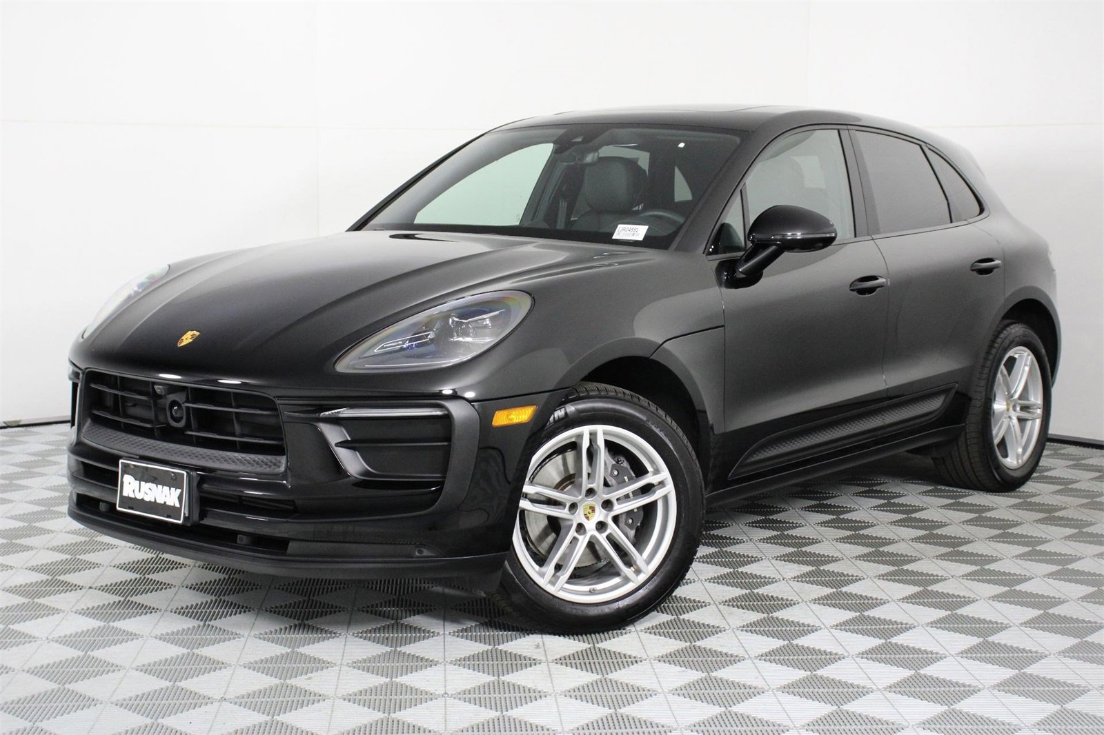 Used 2025 Porsche Macan