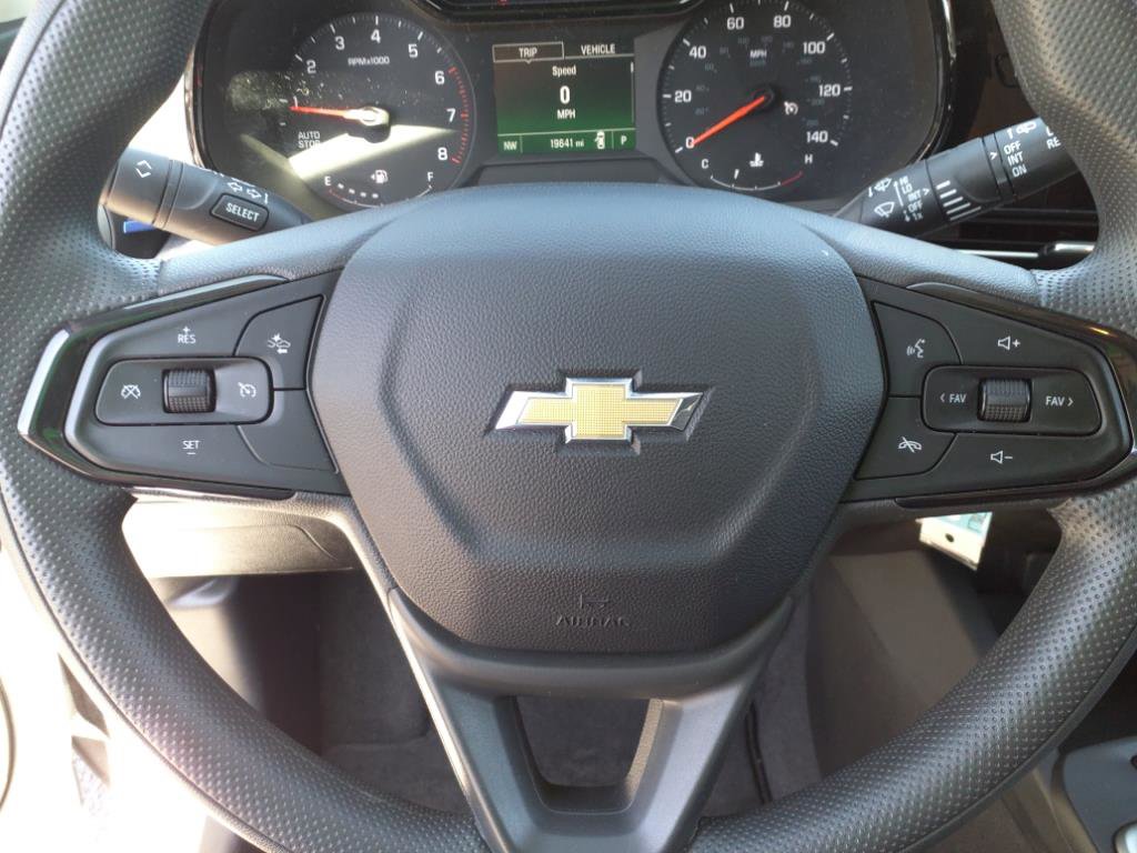 Used 2024 Chevrolet Trax LS image 16