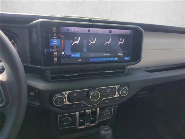 Used 2025 Jeep Gladiator Sport AWD/4WD image 14