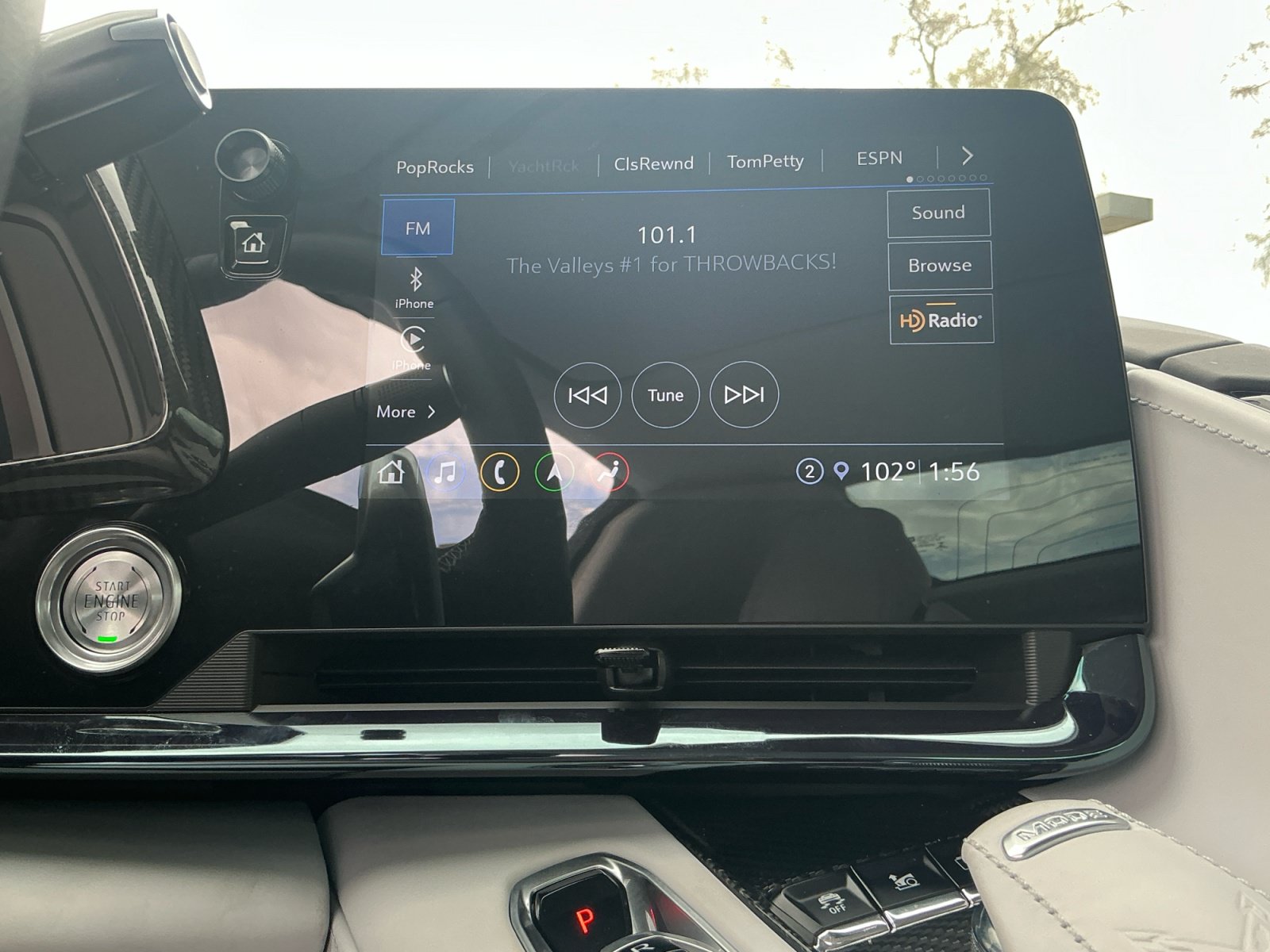 Used 2023 Chevrolet Corvette Stingray Premium Conv w/ Stealth Interior Trim Package RWD image 11