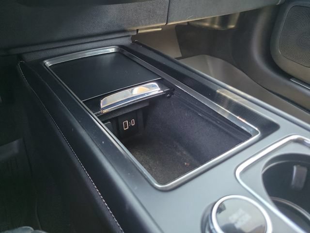 Used 2025 Lincoln Corsair FWD image 25