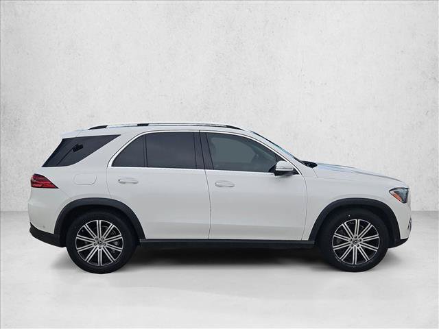Used 2024 Mercedes-Benz GLE 450 4MATIC image 4