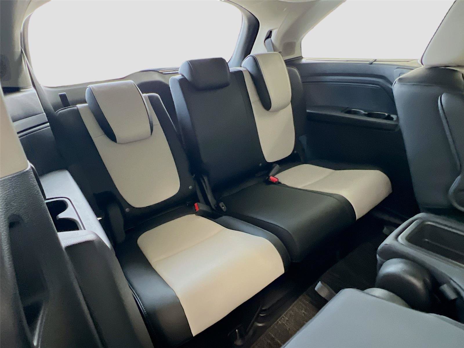 New 2026 Honda Odyssey Elite image 27