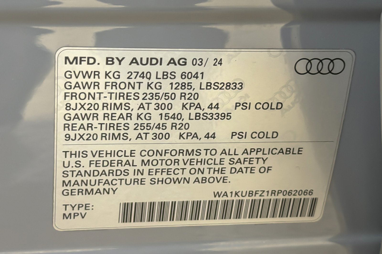 Certified 2024 Audi Q4 e-tron Premium w/ Convenience Package AWD/4WD image 26