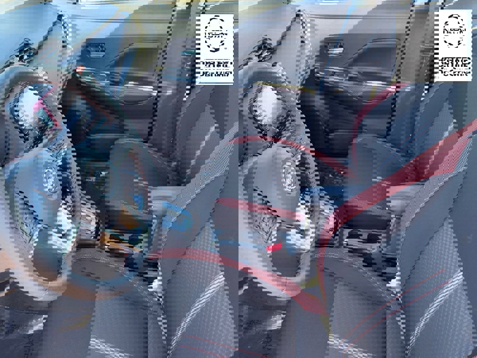 Certified 2025 Nissan Versa SR w/ Trunk Package image 20