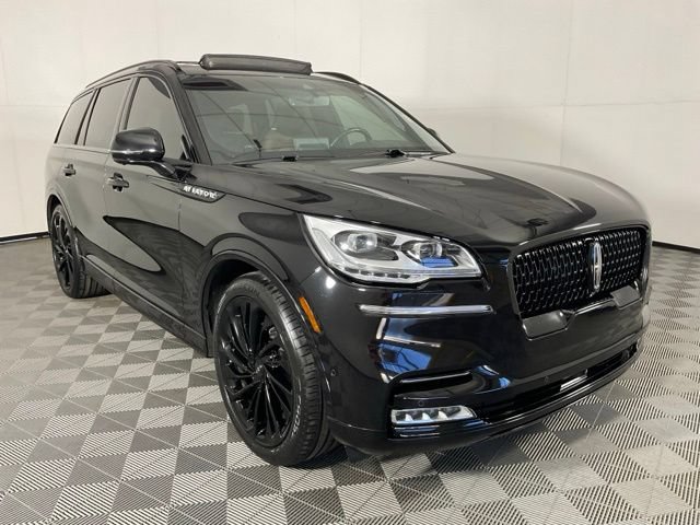 Used 2023 Lincoln Aviator Reserve w/ Equipment Group 201A AWD/4WD image 3
