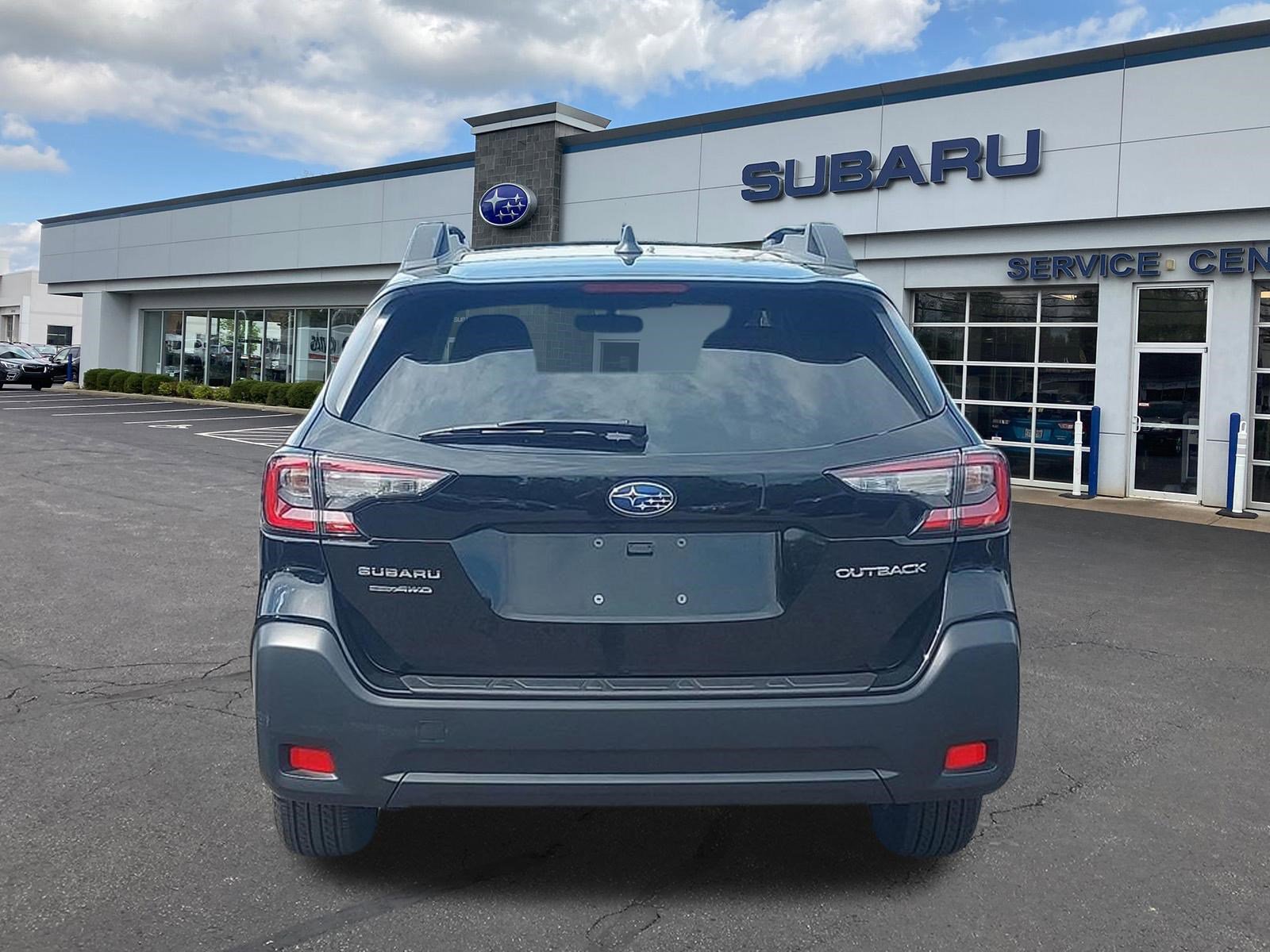 Certified 2025 Subaru Outback Premium AWD/4WD image 6
