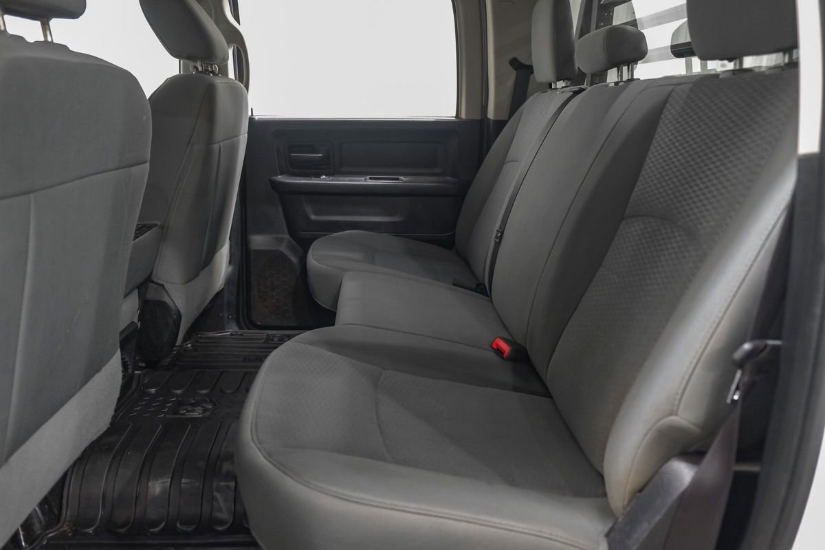 Used 2014 RAM 2500 Tradesman w/ Chrome Appearance Group AWD/4WD image 36