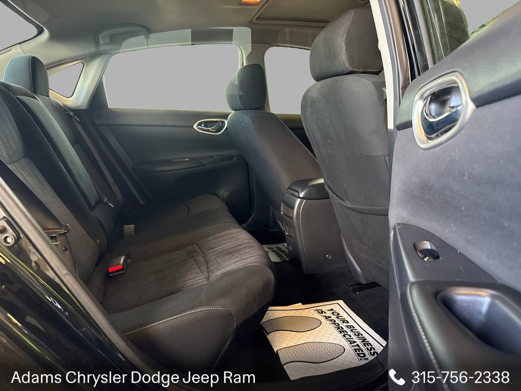 Used 2019 Nissan Sentra SV w/ Special Edition Package FWD image 11
