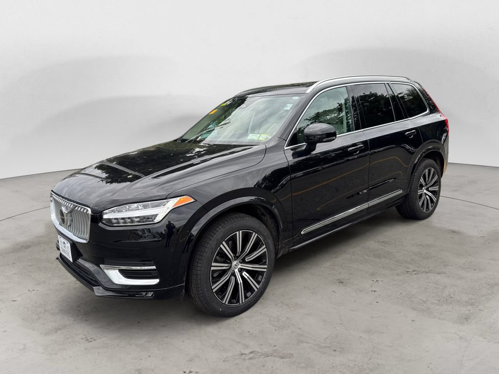 Certified 2024 Volvo XC90 B5 Core w/ Protection Package Premier AWD/4WD image 2
