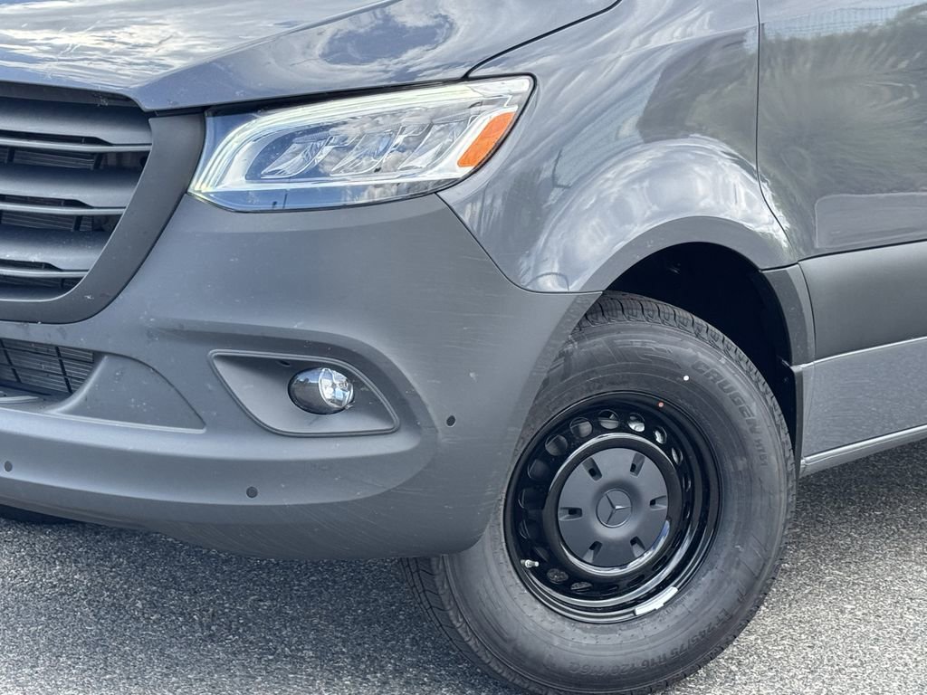 New 2026 Mercedes-Benz Sprinter 2500 image 4