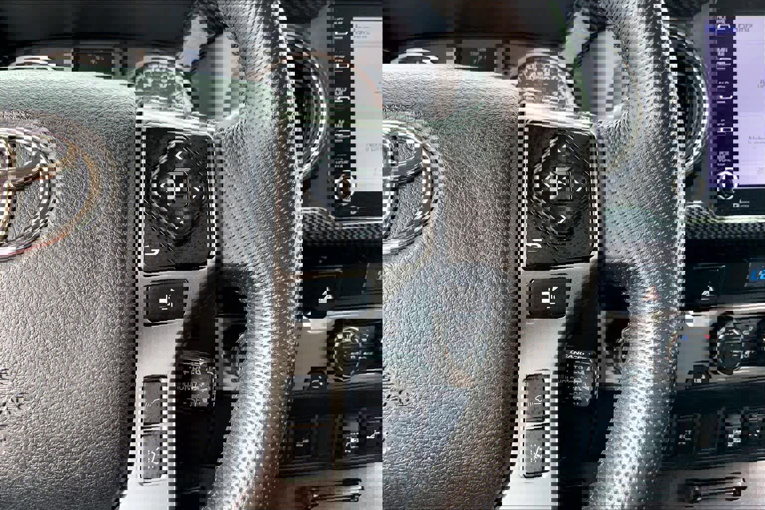 Used 2023 Toyota Tacoma SR5 image 24