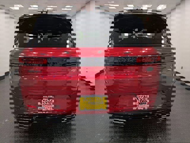 Used 2023 Land Rover Range Rover Sport SE Dynamic image 5