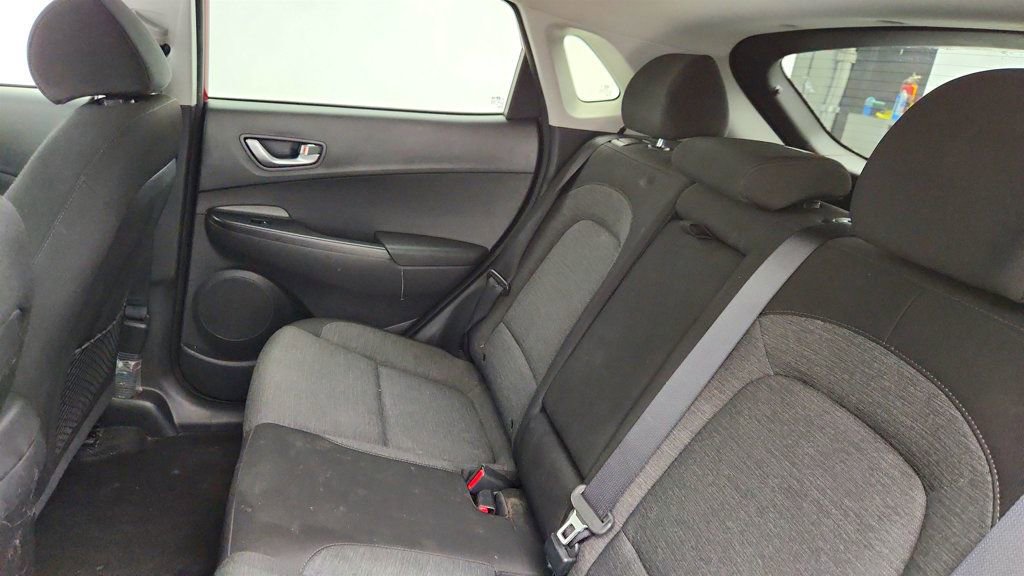 Used 2022 Hyundai Kona SEL w/ Convenience Package image 21