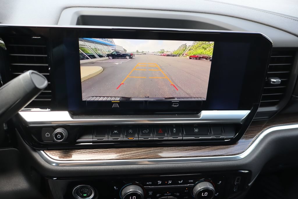 Used 2023 Chevrolet Silverado 1500 RST AWD/4WD image 9