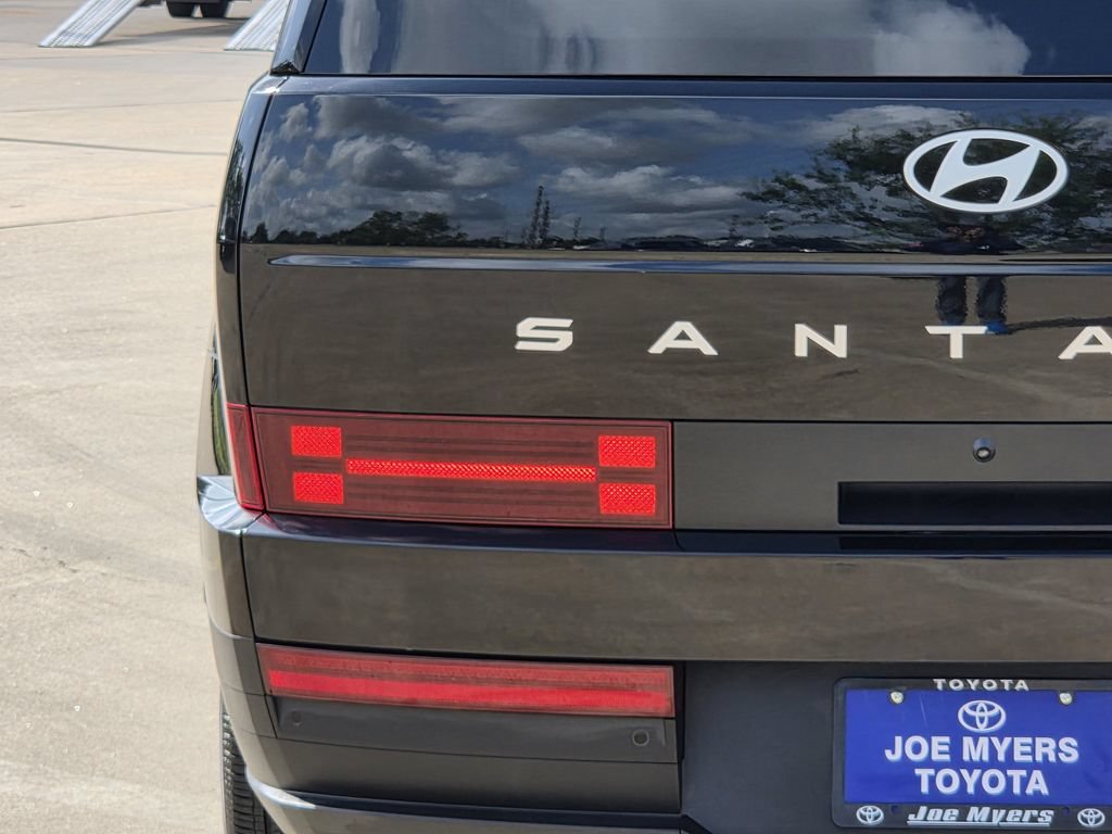 Used 2026 Hyundai Santa Fe SEL FWD image 10