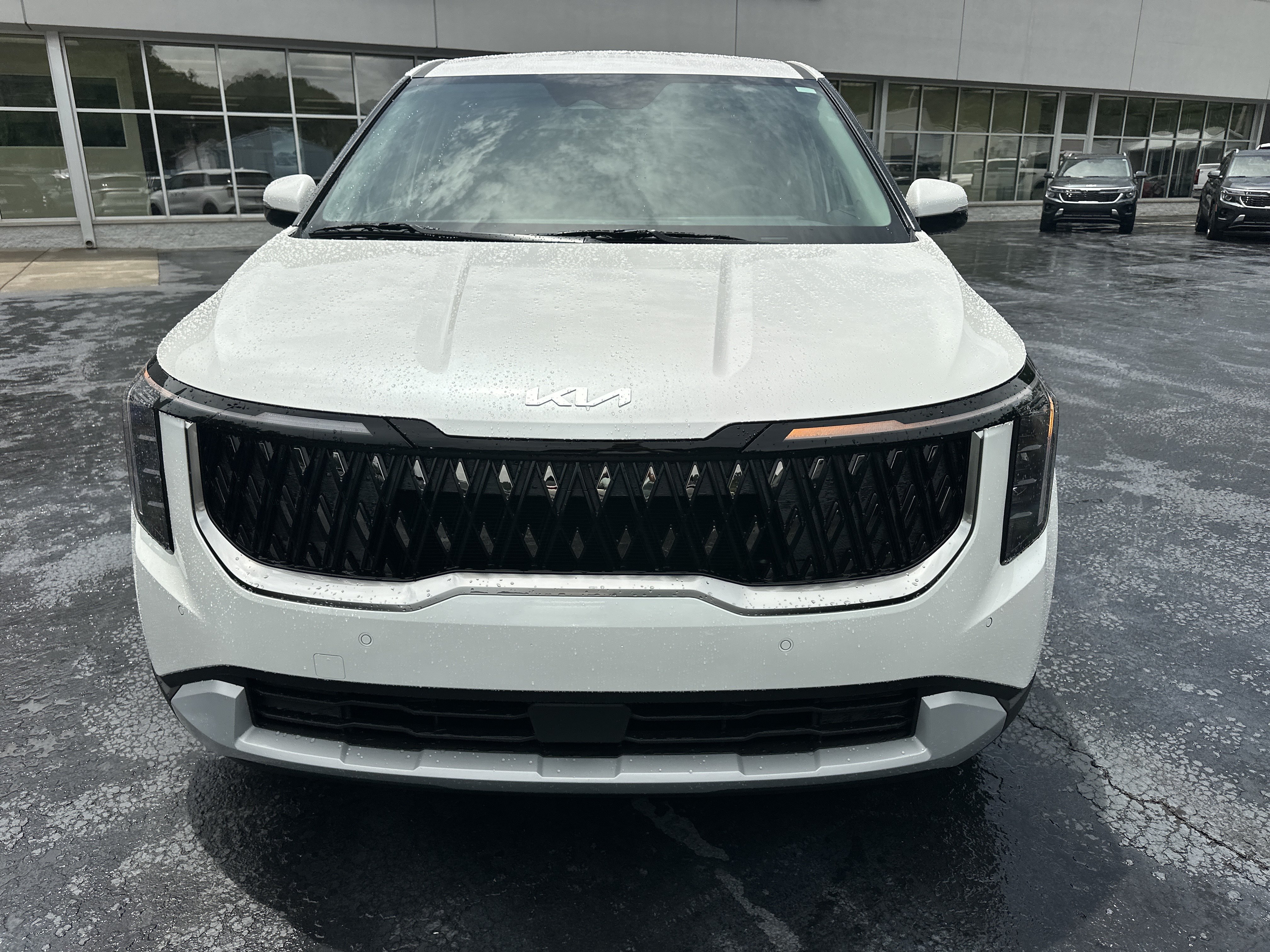 New 2026 Kia Carnival FWD image 14