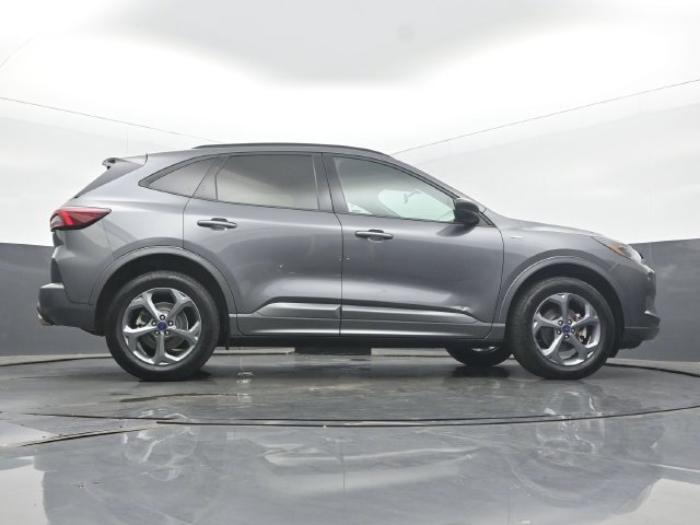 Used 2023 Ford Escape ST-Line AWD/4WD image 50