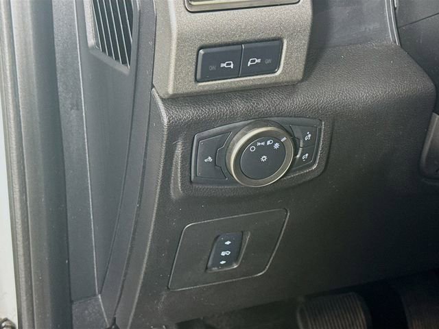 Used 2017 Ford F150 Raptor w/ Equipment Group 802A Luxury image 11