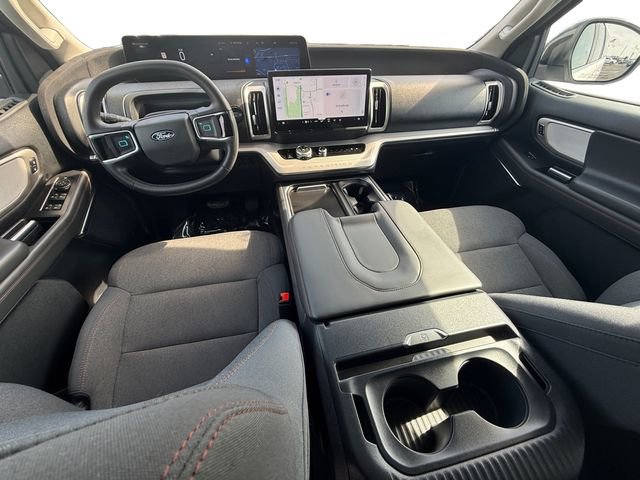 Used 2025 Ford Expedition Max Active image 17