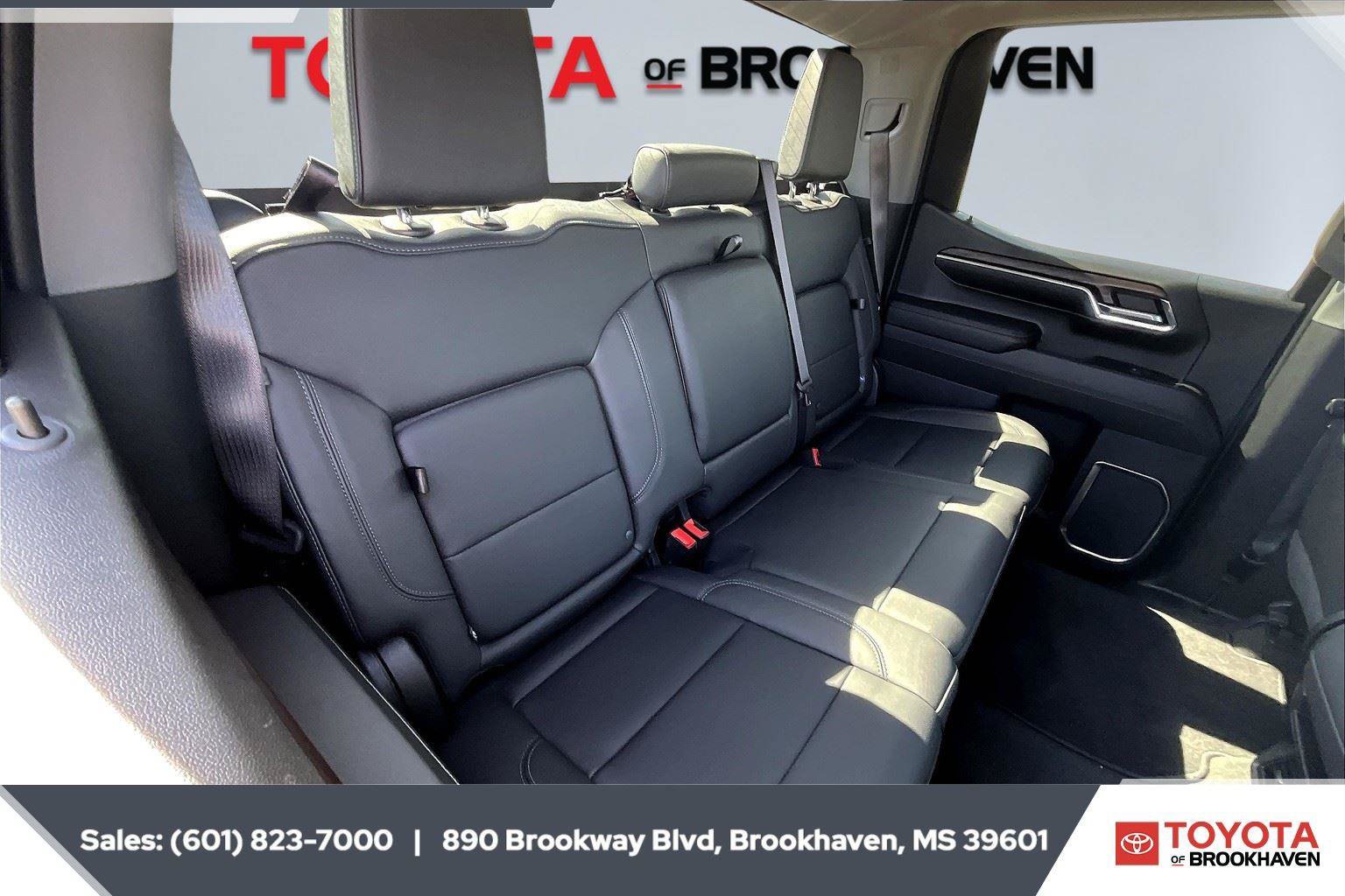 Used 2024 GMC Sierra 1500 SLT AWD/4WD image 20