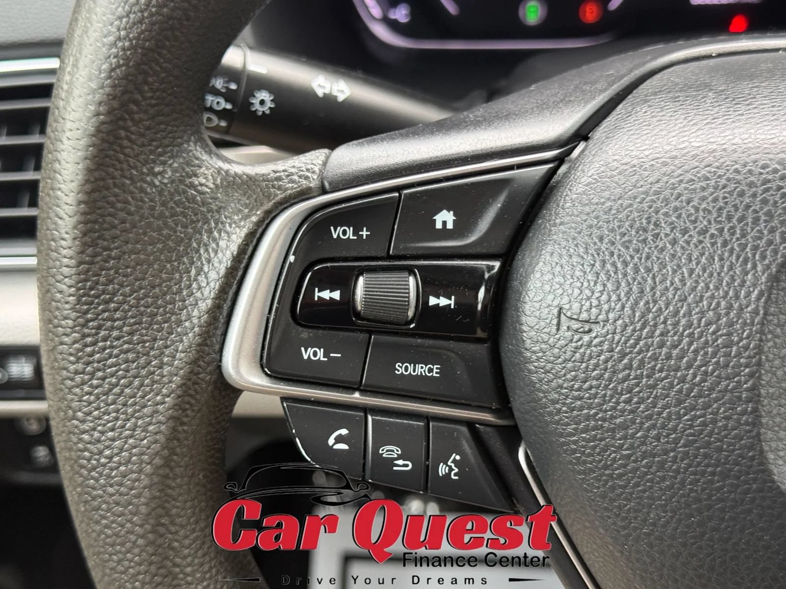 Used 2019 Honda Accord LX image 25