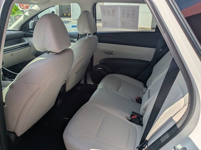 Used 2025 Hyundai Tucson SEL image 14