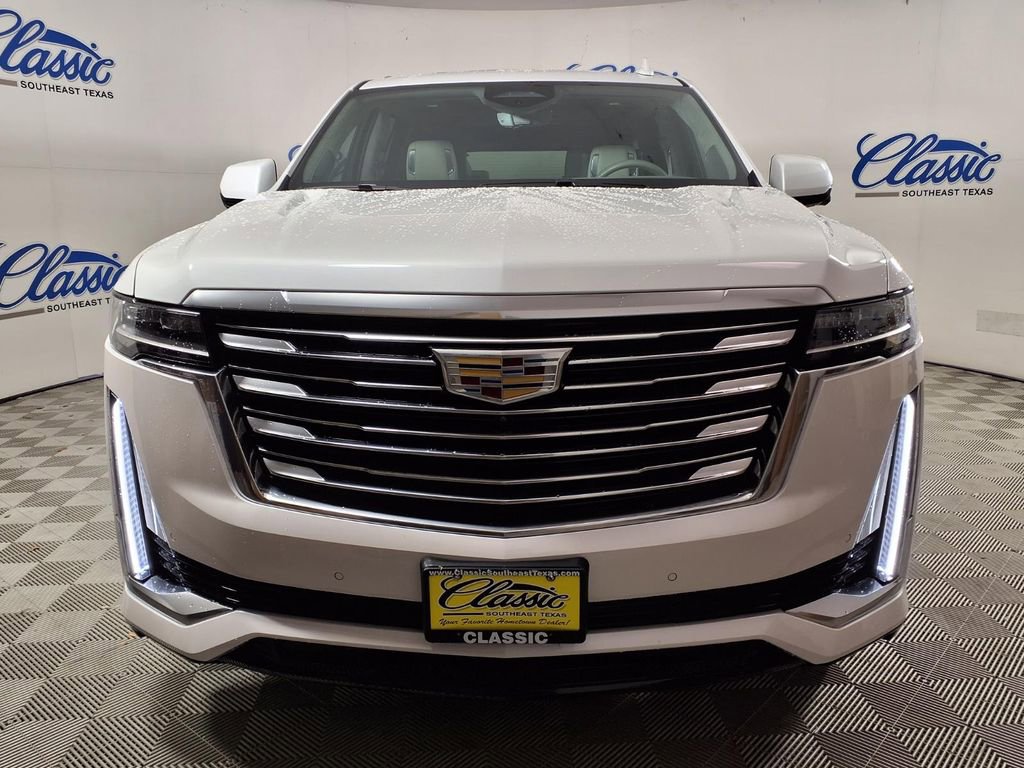 Used 2022 Cadillac Escalade Premium Luxury Platinum RWD image 5