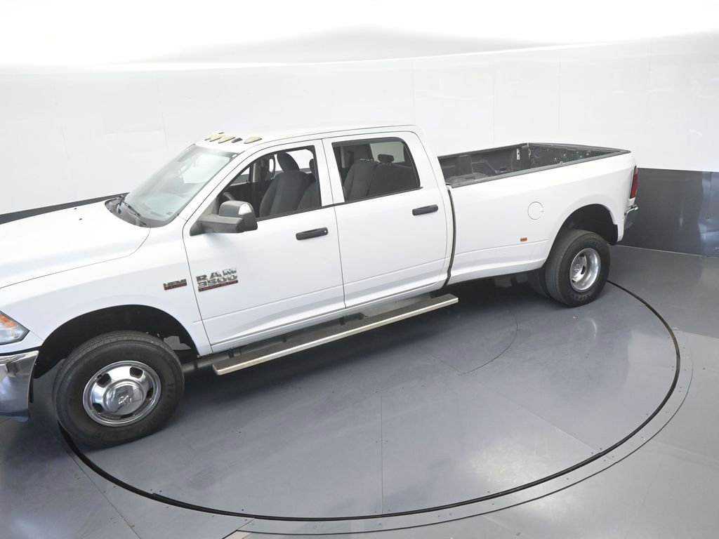 Used 2018 RAM 3500 Tradesman w/ Chrome Appearance Group image 41