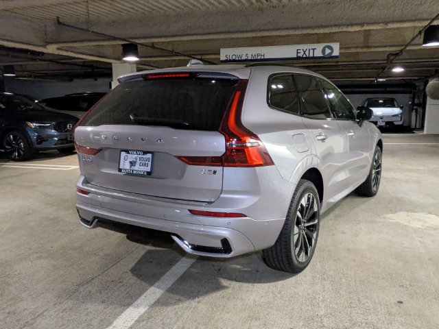 New 2026 Volvo XC60 B5 Plus w/ Climate Package AWD/4WD image 3