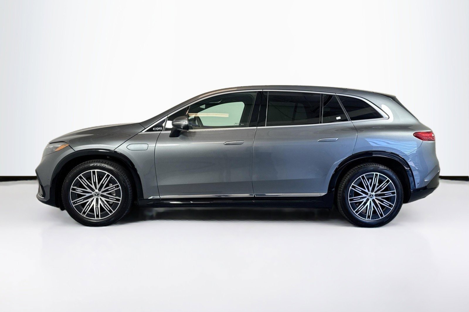 Certified 2023 Mercedes-Benz EQS 450+ 4MATIC SUV image 8