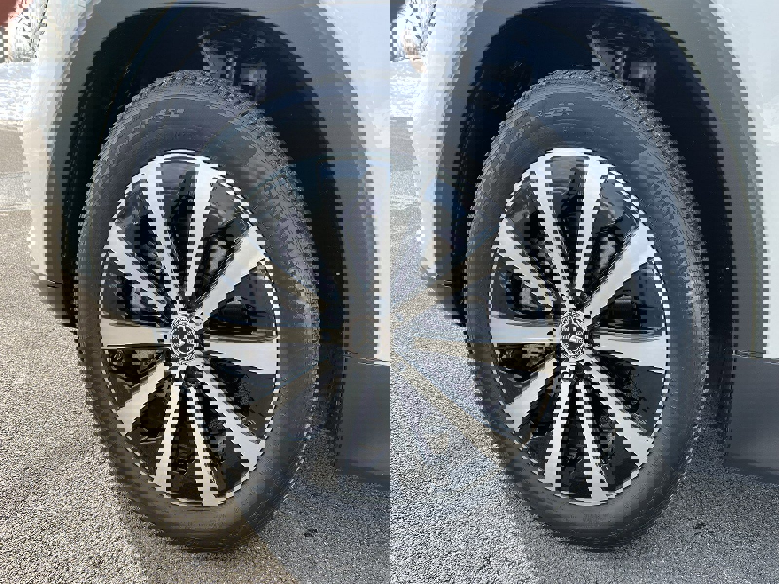 Used 2022 Mercedes-Benz GLB 250 4MATIC image 99