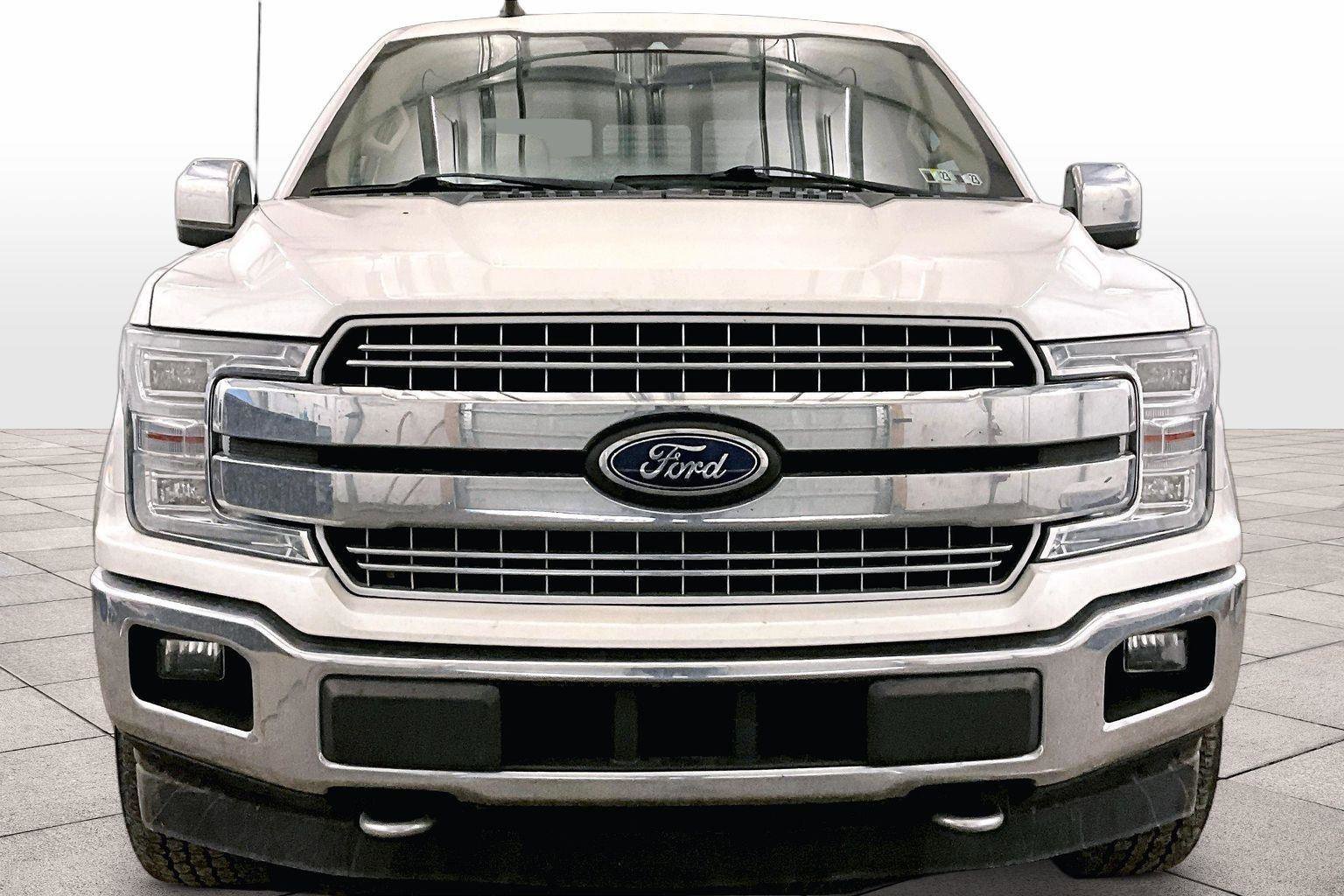 Used 2019 Ford F150 Lariat w/ Equipment Group 502A Luxury image 3
