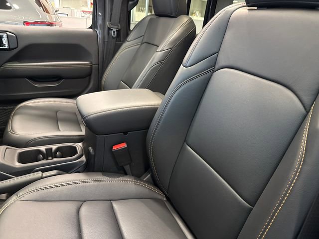 New 2025 Jeep Wrangler Sahara image 21