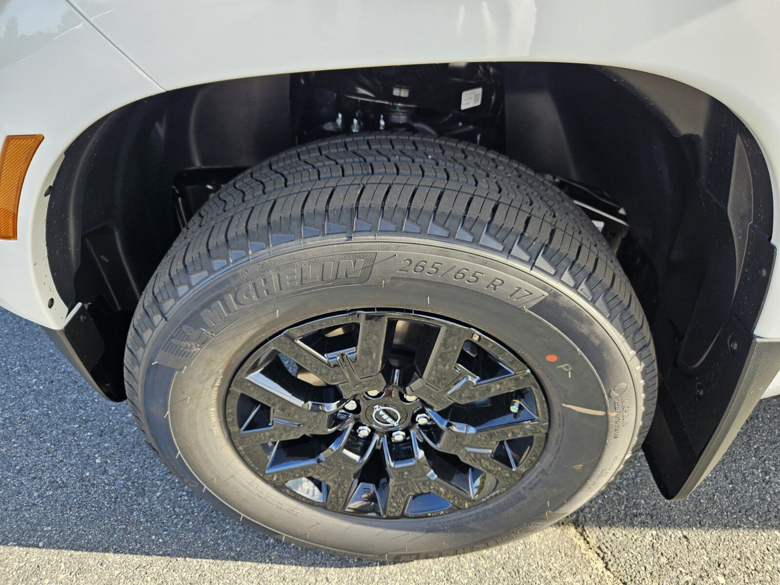 New 2026 Nissan Frontier SV image 18