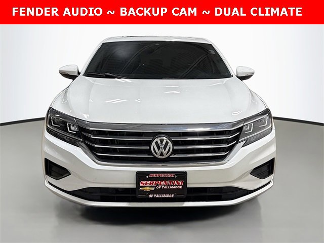 Used 2020 Volkswagen Passat 2.0T SEL image 3