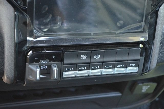 New 2026 RAM 5500 Tradesman AWD/4WD image 26