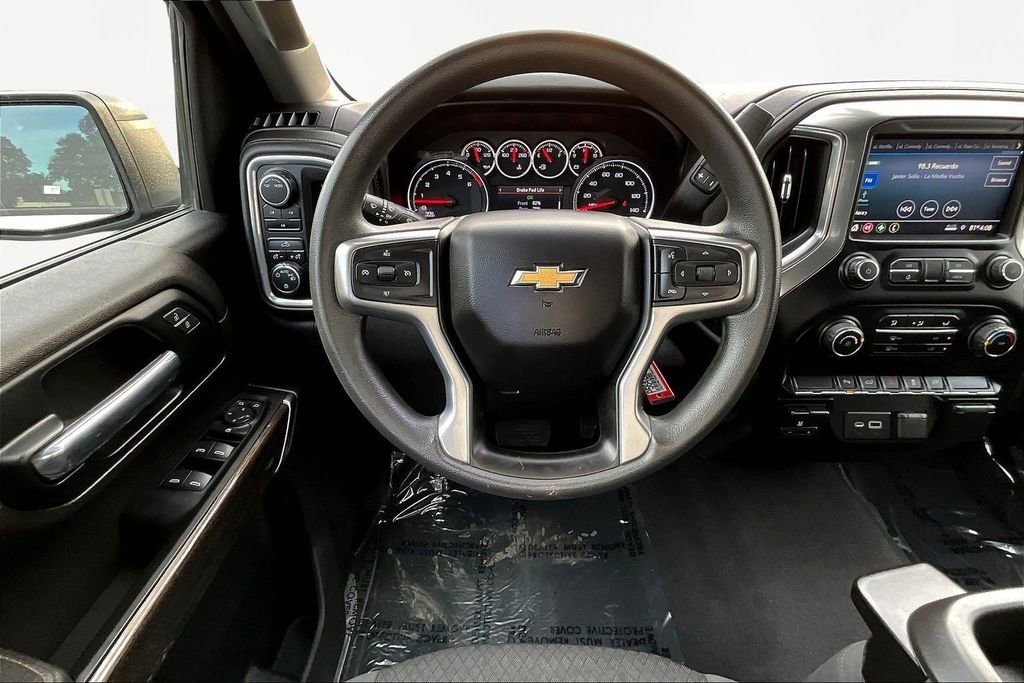 Used 2022 Chevrolet Silverado 2500 LT image 9