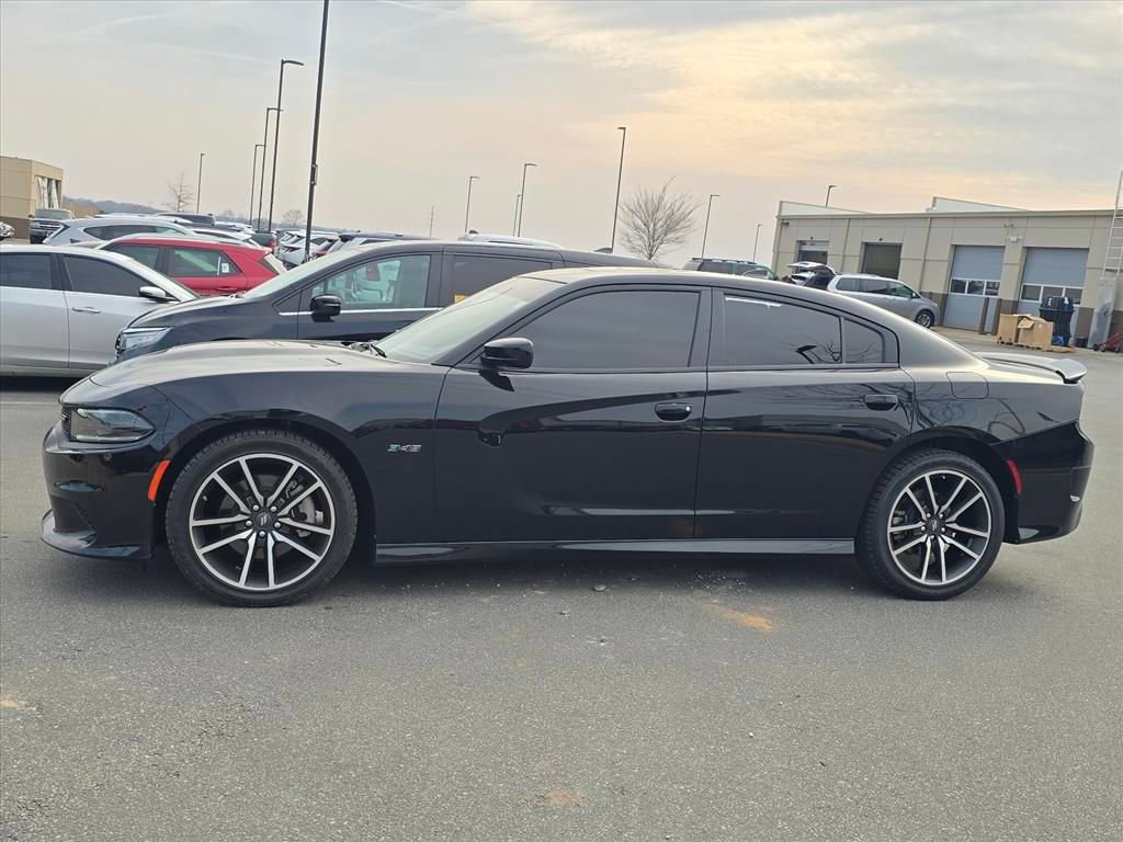 Used 2023 Dodge Charger R/T w/ Cold Weather Package image 6