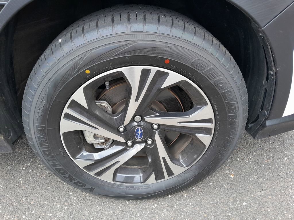 Certified 2024 Subaru Crosstrek 2.0i Premium image 39