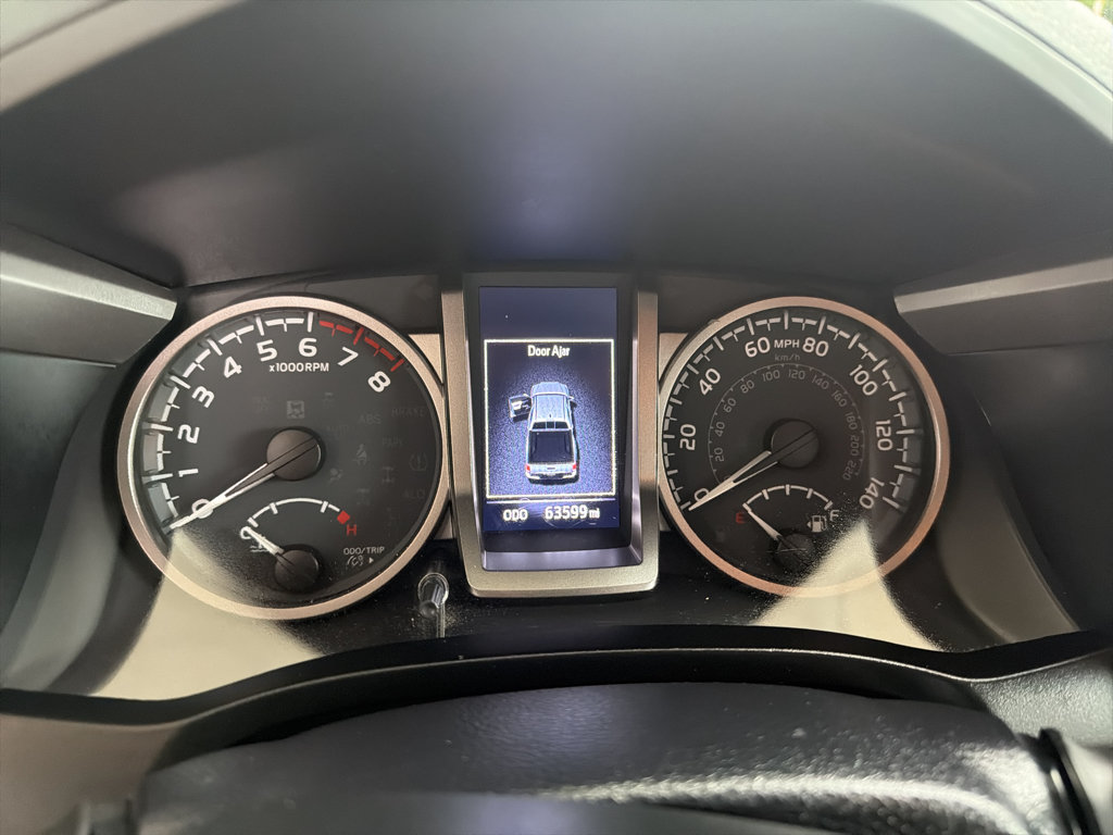 Used 2021 Toyota Tacoma SR5 w/ Technology Package AWD/4WD image 16