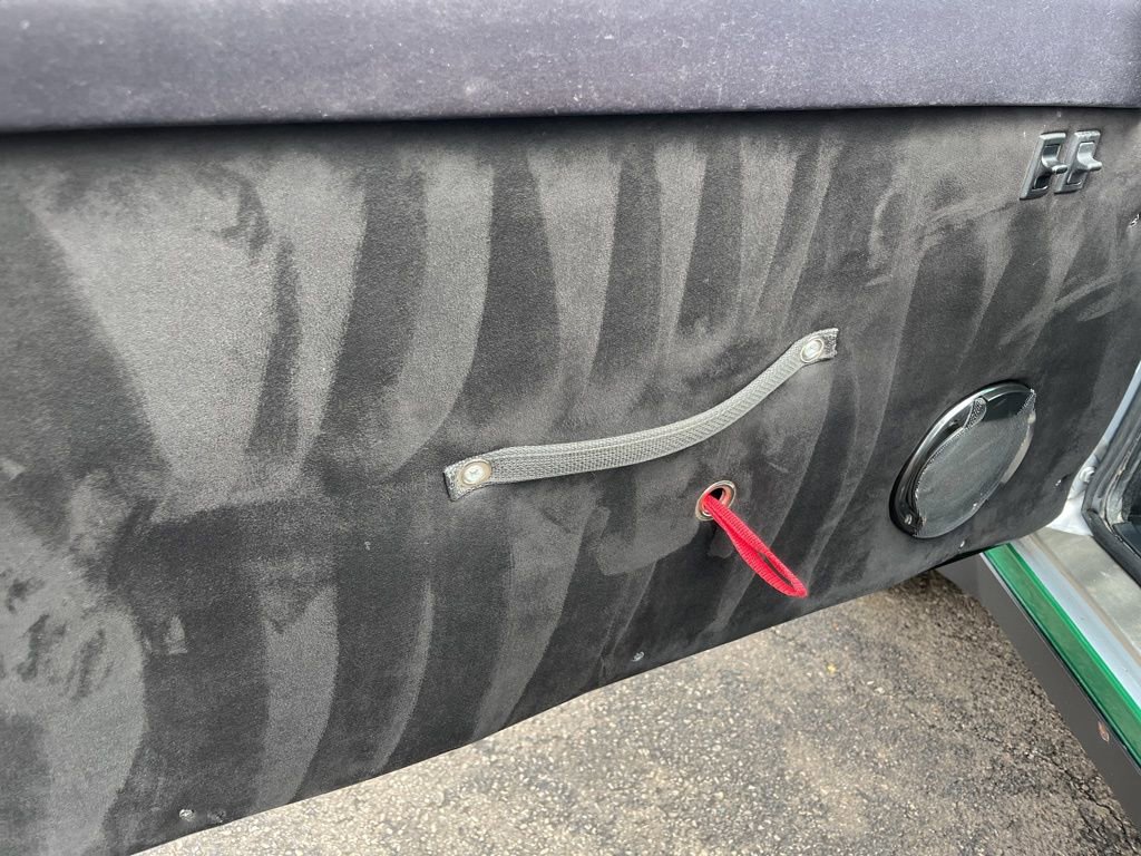 Used 1995 Porsche 911 Carrera 4 image 23